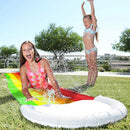 Escorregador com Jato de Água – Diversão Refrescante para os Dias de Calor!